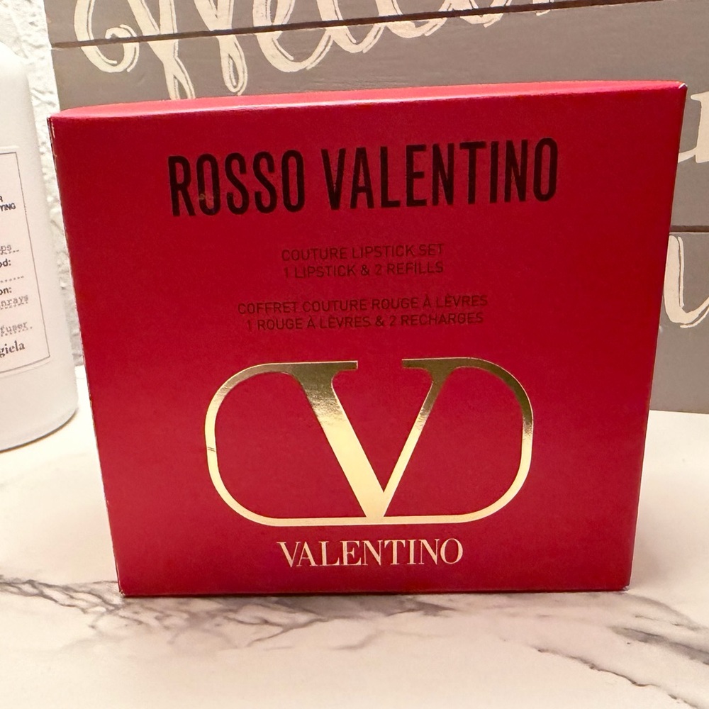 Valentino Rosso Couture Lipstick Set - Picture 2 of 8